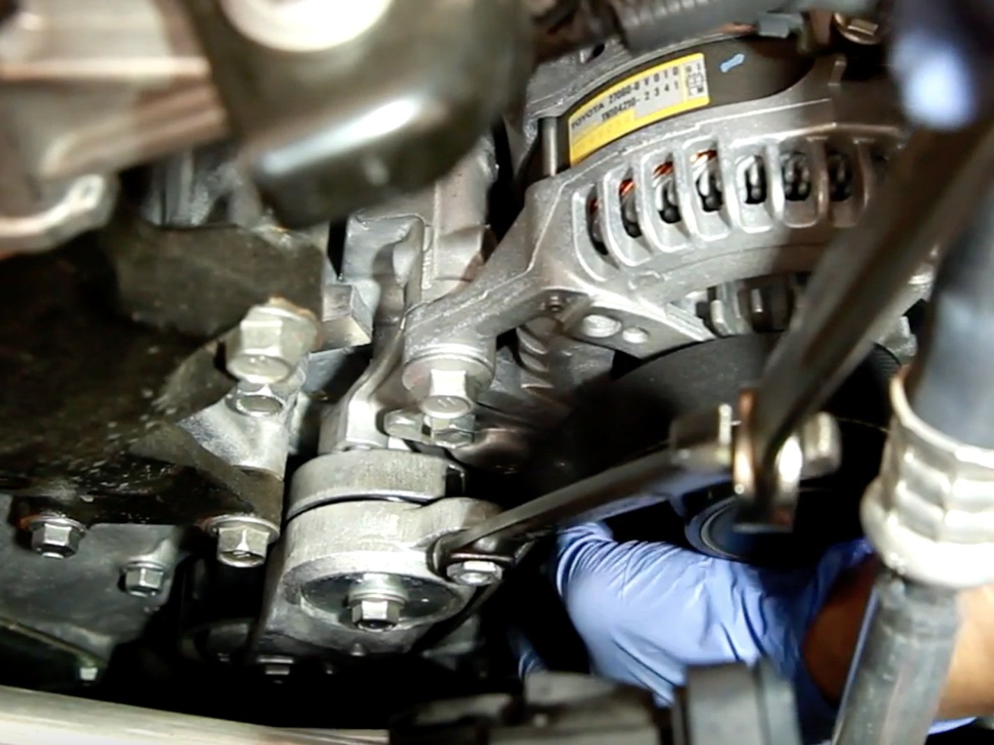 See B3085 repair manual